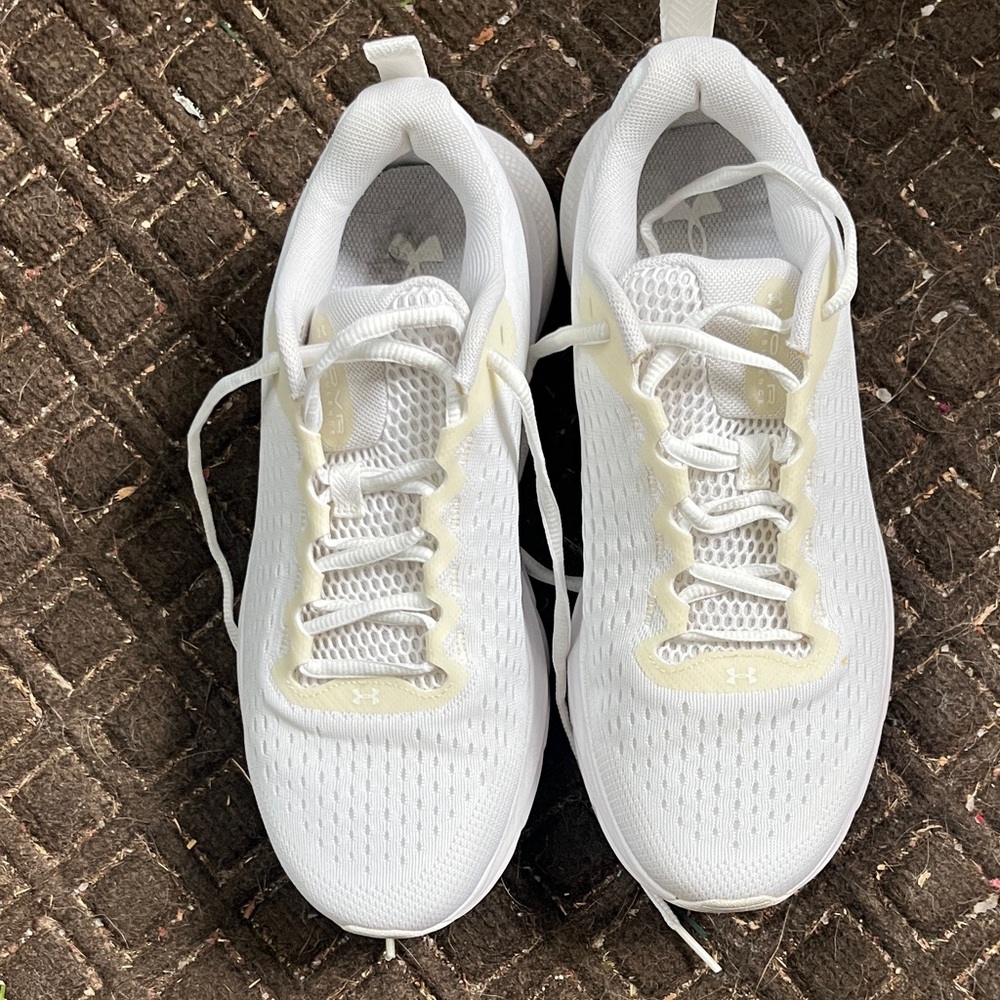 Under Armour Women's White and Cream Sneakers
